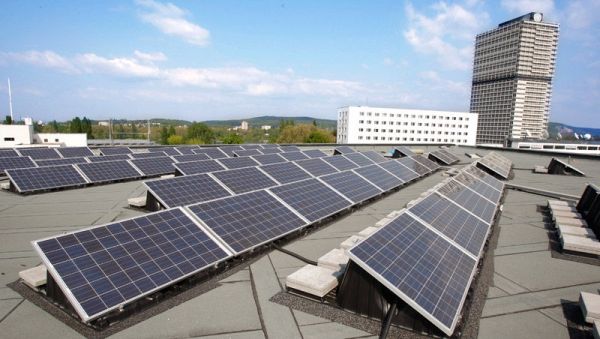 Top batteries compatibles avec un panneau solaire 3000w